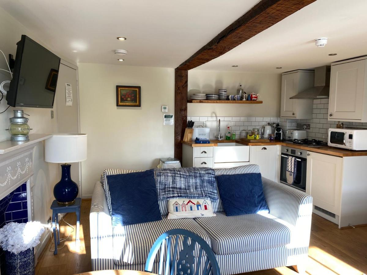Monmouth House Apartments, Lyme Regis Old Town, Dog Friendly, Parking Kültér fotó