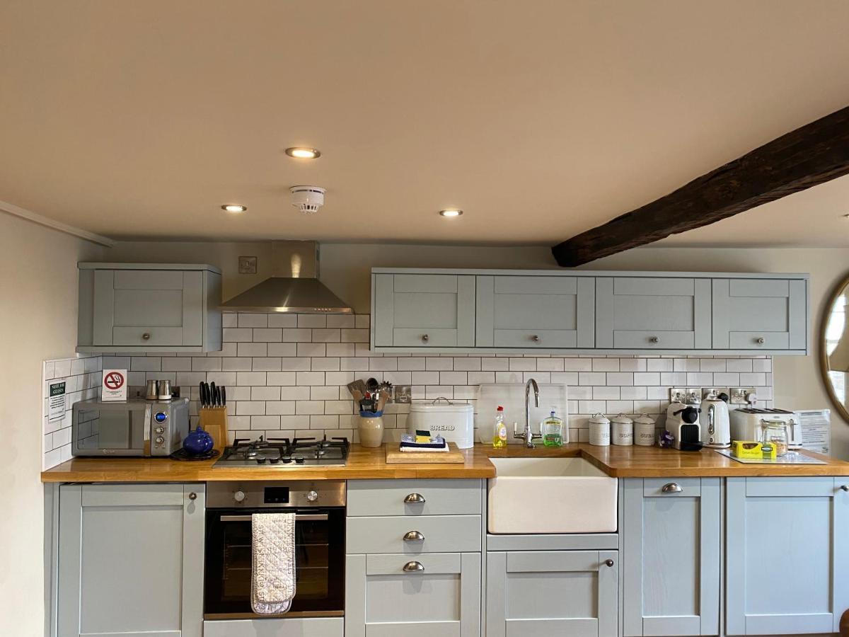Monmouth House Apartments, Lyme Regis Old Town, Dog Friendly, Parking Kültér fotó