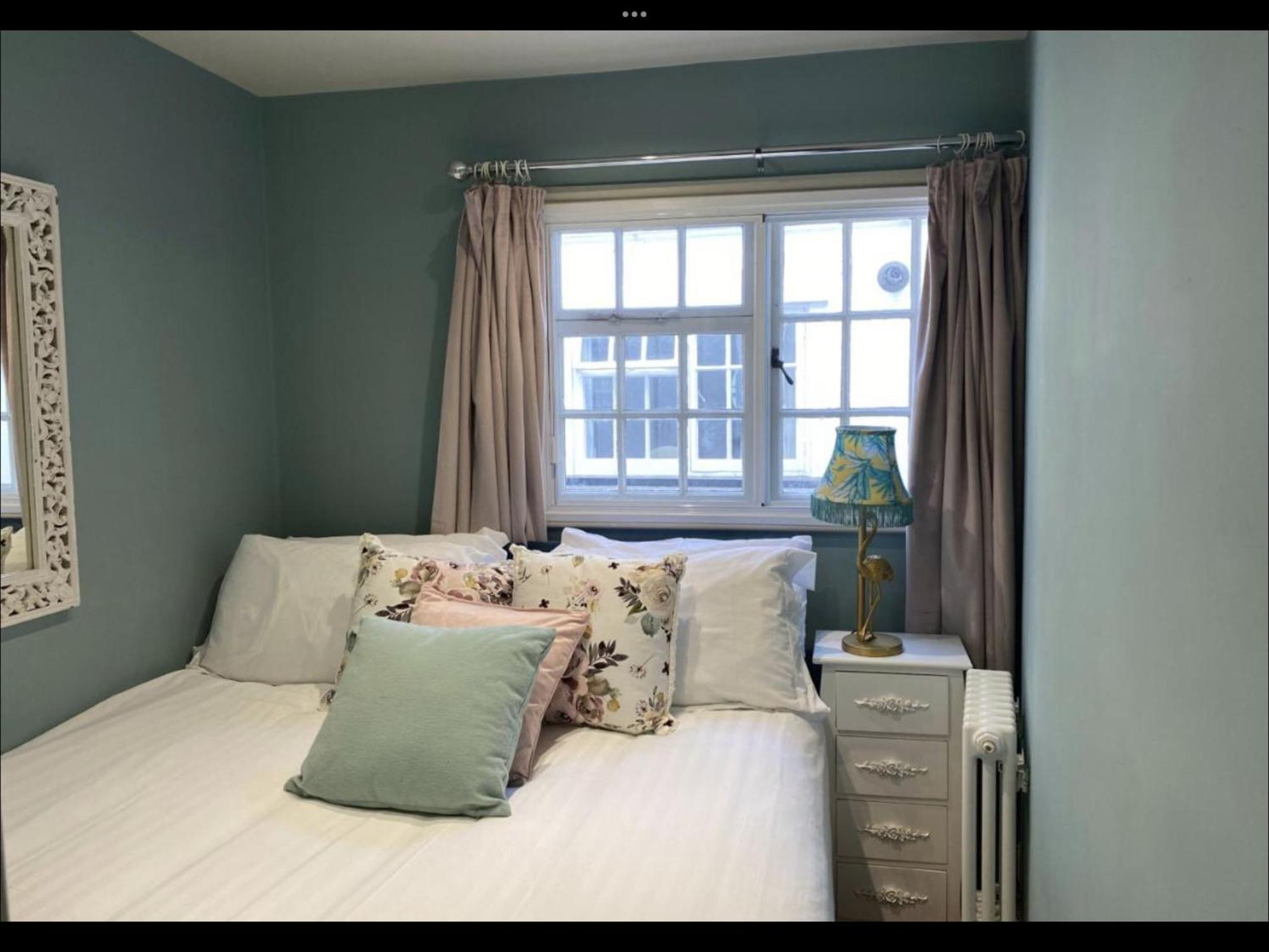 Monmouth House Apartments, Lyme Regis Old Town, Dog Friendly, Parking Kültér fotó