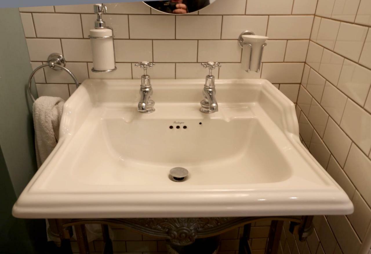 Monmouth House Apartments, Lyme Regis Old Town, Dog Friendly, Parking Kültér fotó