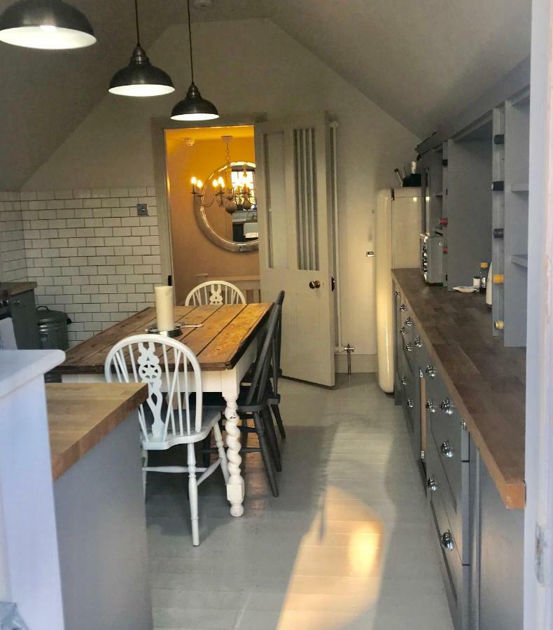 Monmouth House Apartments, Lyme Regis Old Town, Dog Friendly, Parking Kültér fotó